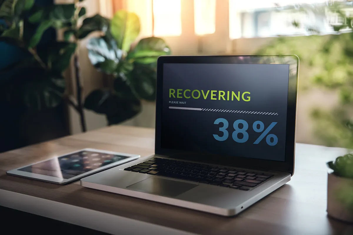 Database backup and recovery services from Xynomix