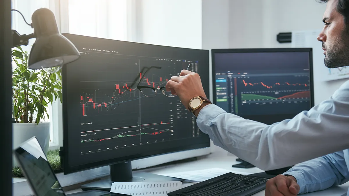 Improve your estate with periodic database health checks and 24/7 database monitoring from Xynomix
